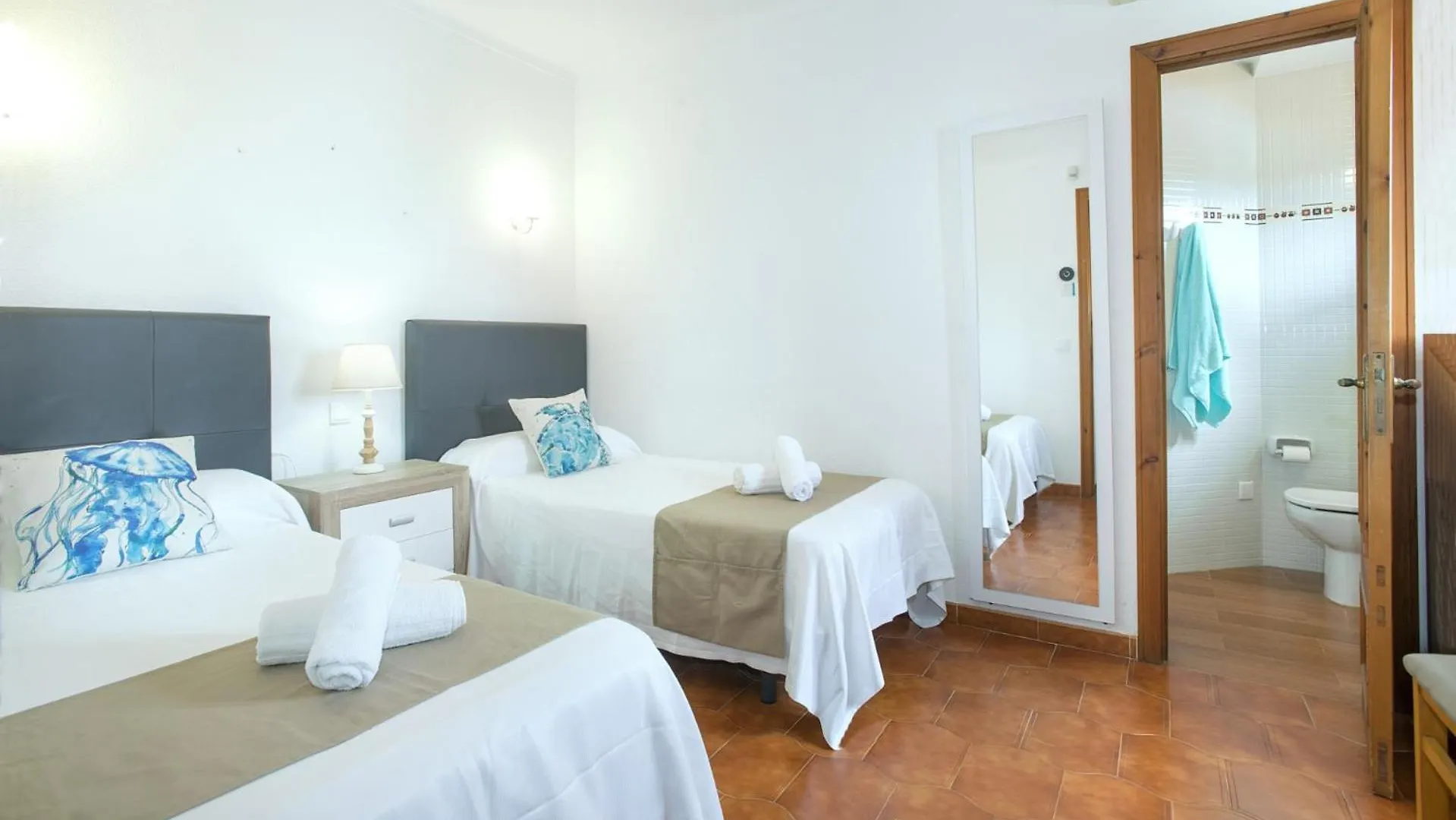 Villa Conxa Bisanyes By Villa Plus Alcudia   Alcudia (Mallorca)